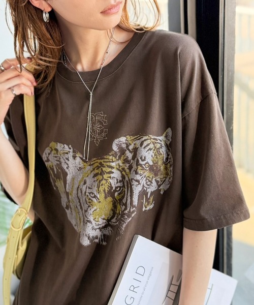 Classical Origin(クラシカルオリジン)の「綿100% ワンポイント刺繍入り ヴィンテージ グラフィックアソートTシャツ/Vintage Graphic Assorted T-Shirt(Tシャツ/カットソー・メンズ・ブラウン系1/グレー系2/グレー系3/ホワイト系1/グレー系1/ピンク系1・LARGE/MEDIUM/SMALL)」の12枚目の写真