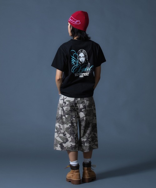 X-girl（エックスガール）の「CURSIVE SCRIPT LOGO AND FACE S/S TEE（Tシャツ/カットソー・レディース・ブルー/ブラック/ホワイト・S/M/L）」の22枚目の写真