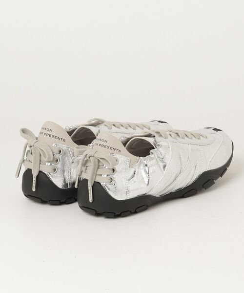 MAISON MAVERICK PRESENTS(メゾンマベリックプレゼンツ)の「【MAISON MAVERICK PRESENTS】Ballerina Track Sneakers バレリーナトラックスニーカー(スニーカー・レディース・ブラック/シルバー・24.5cm/24cm/23.5cm/23cm)」の3枚目の写真
