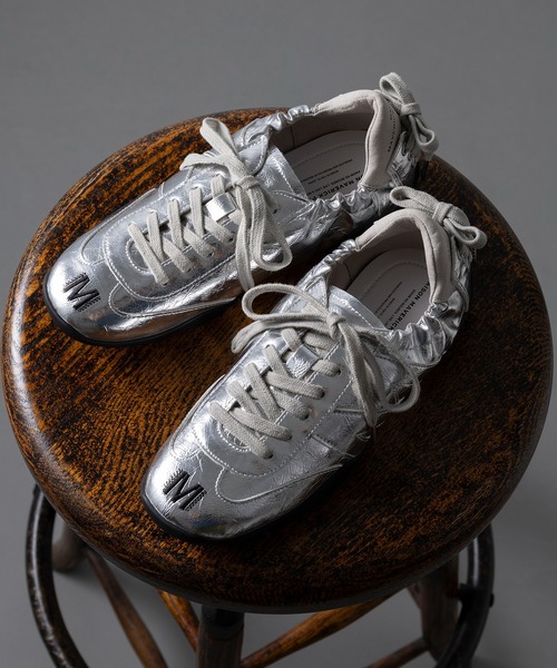 MAISON MAVERICK PRESENTS(メゾンマベリックプレゼンツ)の「【MAISON MAVERICK PRESENTS】Ballerina Track Sneakers バレリーナトラックスニーカー(スニーカー・レディース・ブラック/シルバー・24.5cm/24cm/23.5cm/23cm)」の8枚目の写真