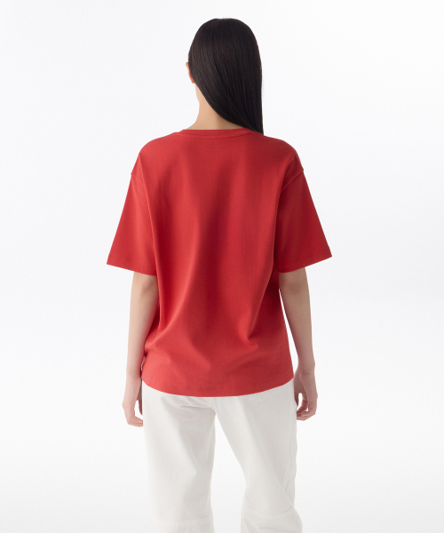 MUSINSA STANDARD WOMAN（ムシンサスタンダードウーマン）の「ウィメンズリラックスフィットクルーネックTシャツ[レッド]（Tシャツ/カットソー・レディース・その他・LARGE/X-LARGE/SMALL/MEDIUM/X-SMALL）」の3枚目の写真