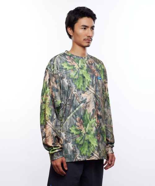 Liberaiders（リベレイダース）の「Liberaiders/リベレイダース CAMO L/S DRY TEE ラバーロゴ カモフラージュ柄 Tシャツ  2026年春夏（Tシャツ/カットソー・メンズ・カモフラージュ・M/L）」の2枚目の写真
