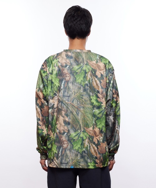 Liberaiders（リベレイダース）の「Liberaiders/リベレイダース CAMO L/S DRY TEE ラバーロゴ カモフラージュ柄 Tシャツ  2026年春夏（Tシャツ/カットソー・メンズ・カモフラージュ・M/L）」の14枚目の写真