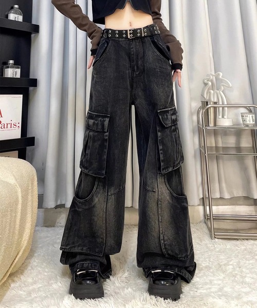 &soiree(アンドソワレ)の「サイドポケットワイドデニムパンツ(デニムパンツ・レディース・ブラック・X-LARGE/LARGE/MEDIUM/SMALL)」の3枚目の写真