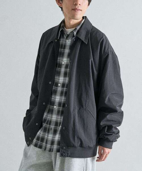 CRAFT STANDARD BOUTIQUE(クラフトスタンダードブティック)の「襟付きナイロンスタジャン(ブルゾン・メンズ・ブラック/カーキ・L/M)」の22枚目の写真