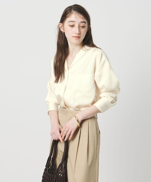 UNITED ARROWS(ユナイテッドアローズ)の「シルクライク オープンカラー シャツ(シャツ/ブラウス・レディース・ライム/ダークブラウン/オフホワイト/ブラック・FREE)」の15枚目の写真