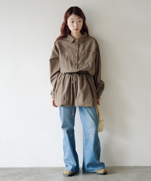 Kastane(カスタネ)の「バルーンシャツワンピース(シャツワンピース・レディース・ブラウン/ネイビー・FREE)」の7枚目の写真