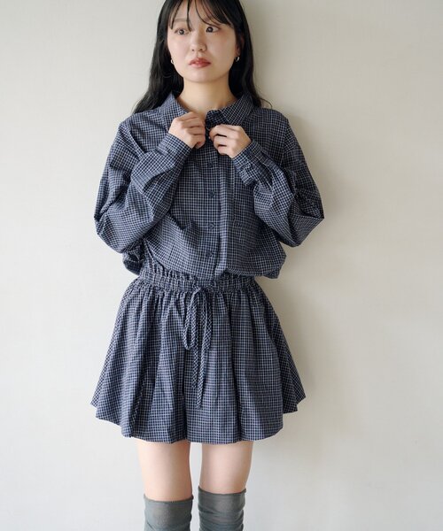 Kastane(カスタネ)の「バルーンシャツワンピース(シャツワンピース・レディース・ブラウン/ネイビー・FREE)」の10枚目の写真