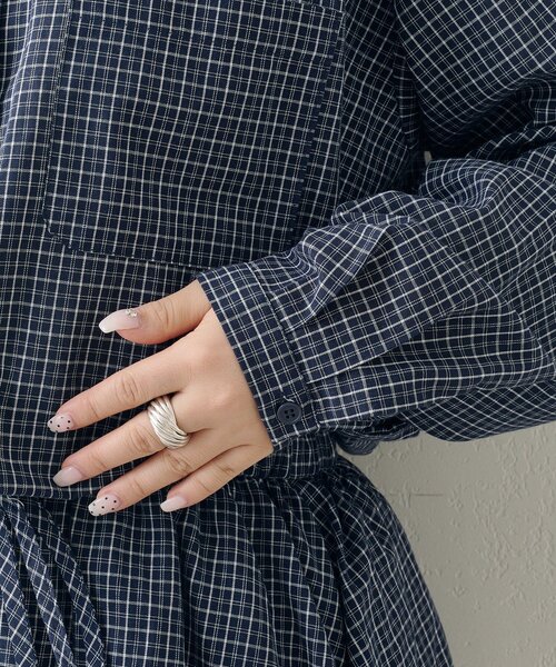 Kastane(カスタネ)の「バルーンシャツワンピース(シャツワンピース・レディース・ブラウン/ネイビー・FREE)」の22枚目の写真