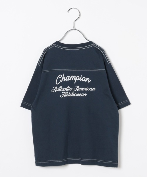 Champion（チャンピオン）の「【Champion(チャンピオン）】別注配色ステッチT(KIDS)（Tシャツ/カットソー・キッズ・ネイビー/オートミール/チャコール・150cm/140cm/130cm/120cm/110cm）」の3枚目の写真