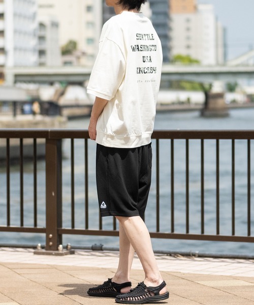 GERRY（ジェリー）の「【ag】〔GERRY/ジェリー〕冷感スラブ天竺 ヴィンテージライクかすれプリント スウェットシャツ 接触冷感/吸水速乾（Tシャツ/カットソー・メンズ・ブラウン/ブラック/アイボリー・LARGE/MEDIUM）」の15枚目の写真