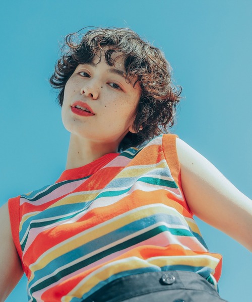 CHILD WOMAN（チャイルドウーマン）の「強撚綿マルチボーダー天竺 ノースリーブ（ニット/セーター・レディース・レッド/ネイビー・FREE）」の6枚目の写真