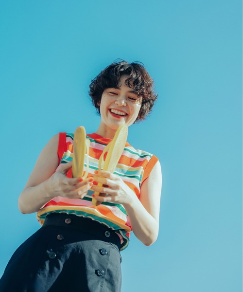 CHILD WOMAN（チャイルドウーマン）の「強撚綿マルチボーダー天竺 ノースリーブ（ニット/セーター・レディース・レッド/ネイビー・FREE）」の4枚目の写真