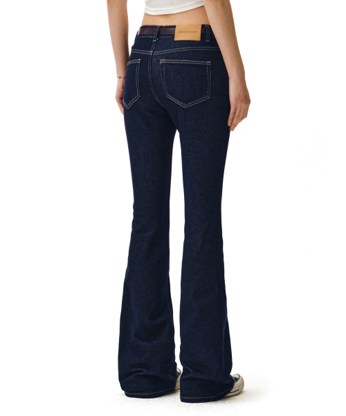 DECET WOMEN（デケット ウーマン）の「Signature Slim Low Rise Flared Jeans DCWPT006CPINDIGO（デニムパンツ・レディース・その他・X-SMALL/SMALL/MEDIUM/LARGE）」の9枚目の写真
