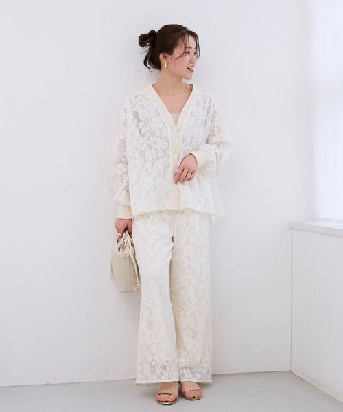 le.coeur blanc（ルクールブラン）の「フラワーメッシュレースカーデ（カーディガン/ボレロ・レディース・オフホワイト/ブラック・38）」の11枚目の写真