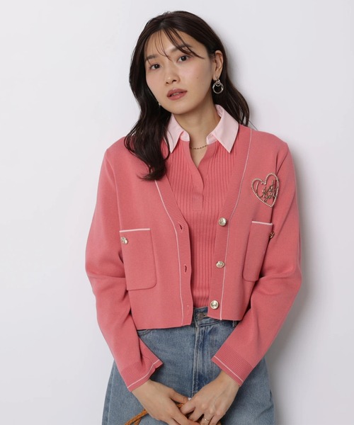 JUSGLITTY（ジャスグリッティー）の「５分袖シャツカラーＶネックアンサンブル（ニット/セーター・レディース・ホワイト/コーラルピンク/グレー/ピンクベージュ/ネイビー・2）」の17枚目の写真