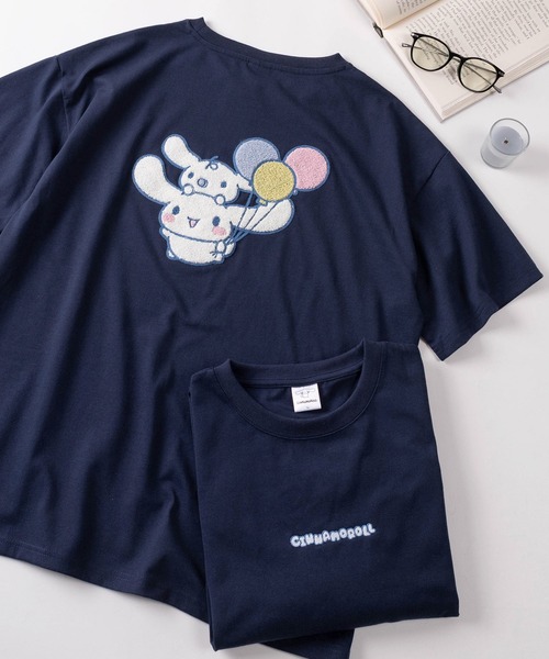 sanrio(サンリオ)の「【71】【Sanrio/サンリオ】ハローキティ/シナモロール/ポムポムプリン/ポチャッコ/クロミ サガラ刺繍 クルーネックTシャツ/レディース(S)(Tシャツ/カットソー・レディース・オレンジ/ネイビー/ブラック/レッド/ホワイト/ブルー/チャコールグレー/アッシュグレー・M/L)」の1枚目の写真