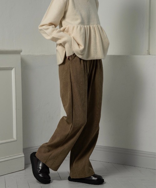 lawgy(ラウジー)の「ridge fabric straight rafu pants / リッジファブリックストレートラフパンツ(その他パンツ・レディース・キャメル/ブラック/アイボリー・FREE)」の5枚目の写真