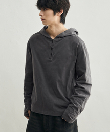 [パフルサー x ロテムバー] ウォッシュドヘンリーネックフードTシャツ [チャコール]