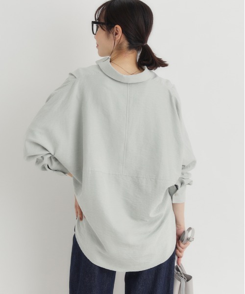 Right-on(ライトオン)の「HONEYSUCKLE ROSE(ハニーサックルローズ)【レディース】スエードドルマンシャツ(シャツ/ブラウス・レディース・ベージュ/ケリーグリーン/ブラウン・M/L)」の6枚目の写真
