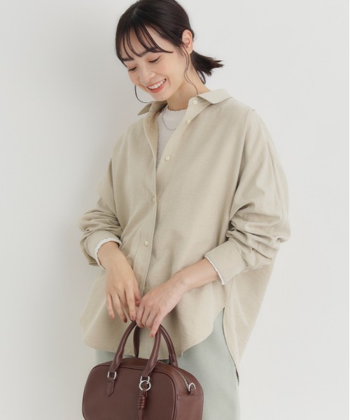 Right-on(ライトオン)の「HONEYSUCKLE ROSE(ハニーサックルローズ)【レディース】スエードドルマンシャツ(シャツ/ブラウス・レディース・ベージュ/ケリーグリーン/ブラウン・M/L)」の9枚目の写真