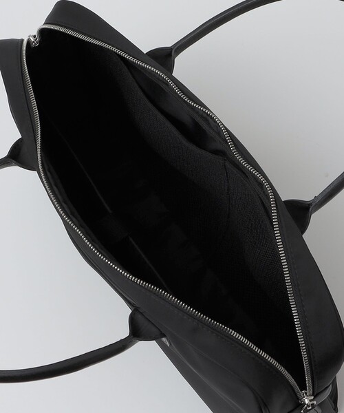 SHIPS(シップス)の「【SHIPS別注】BONFANTI: ナイロン ブリーフ(ビジネスバッグ・メンズ・オリーブ/ブラック・ONE SIZE)」の8枚目の写真