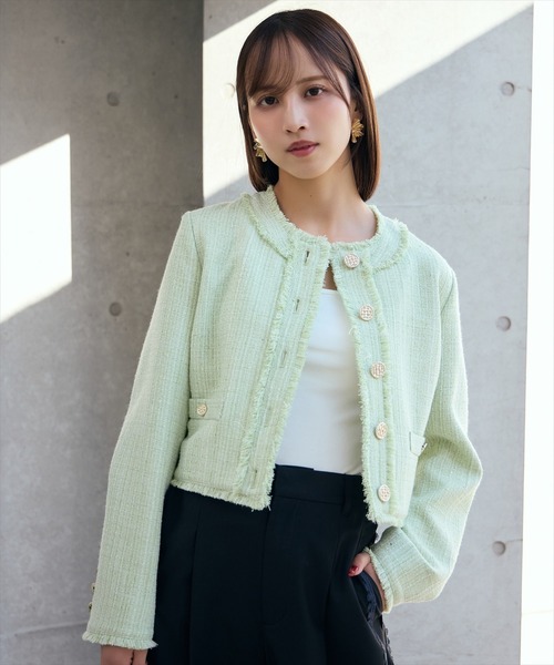 AND COUTURE(アンドクチュール)の「ツイードジャケット(ノーカラージャケット・レディース・オフホワイト/グリーン/ブラック・MEDIUM/SMALL)」の3枚目の写真