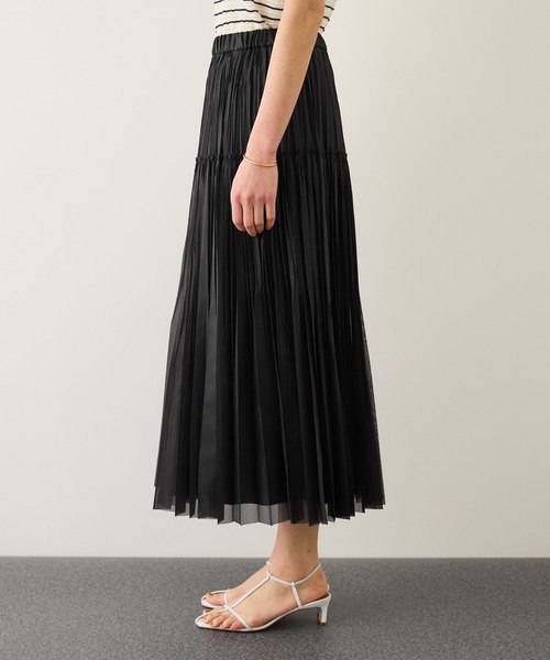 ROPE'（ロペ）の「フリーカットティアードプリーツスカート/イージーケア（スカート・レディース・ベージュ/ブラック/クリーム・38/36）」の18枚目の写真