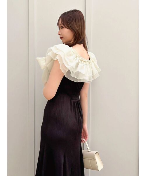 dazzlin(ダズリン)の「ショルダーリボンフリルカットワンピース(ワンピース・レディース・ブラック/その他1/ブルー・MEDIUM/SMALL)」の7枚目の写真