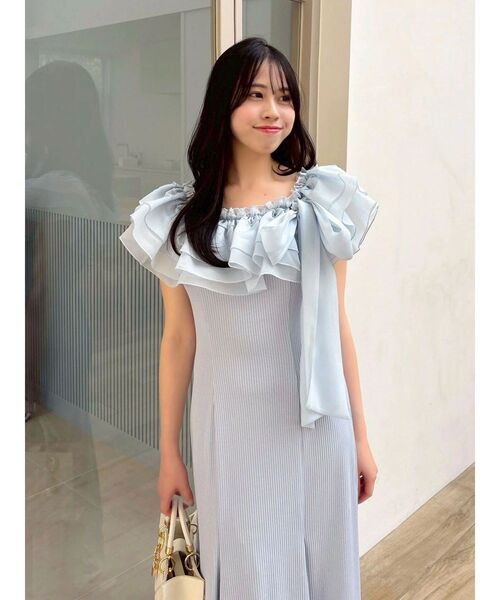 dazzlin(ダズリン)の「ショルダーリボンフリルカットワンピース(ワンピース・レディース・ブラック/その他1/ブルー・MEDIUM/SMALL)」の14枚目の写真