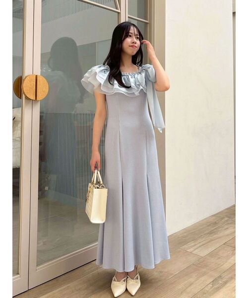 dazzlin(ダズリン)の「ショルダーリボンフリルカットワンピース(ワンピース・レディース・ブラック/その他1/ブルー・MEDIUM/SMALL)」の19枚目の写真