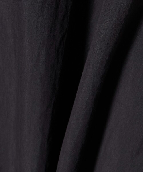 BEAUTY&YOUTH UNITED ARROWS（ビューティーアンドユースユナイテッドアローズ）の「FLFY コットンナイロン グランデテーパード シャツ GRANDE TAPERD型（シャツ/ブラウス・メンズ・ダークグレー/ブラック・S/XL/M/L）」の9枚目の写真