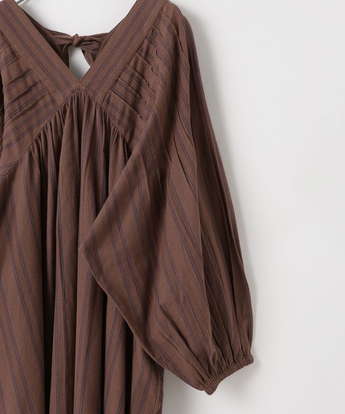 LEPSIM(レプシィム)の「ストライプリボンワンピース 634461(ワンピース・レディース・アイボリー/ブラック・FREE)」の15枚目の写真