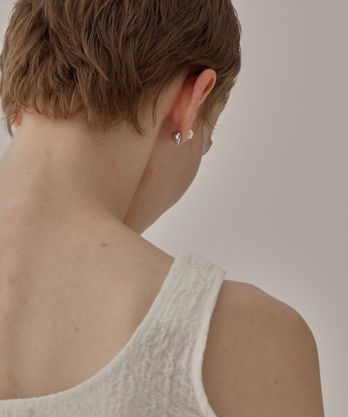 AFFECT(アフェクト)の「Pearl Pierced(Heart)(ピアス(両耳用)・レディース・シルバー/ゴールド・FREE)」の17枚目の写真