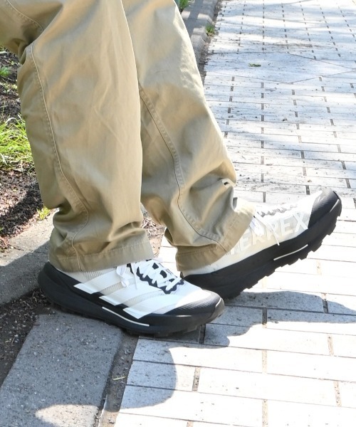 adidas(アディダス)の「【BILLY'S EXCLUSIVE】TERREX AGRAVIC TT KI2474(スニーカー・メンズ・ホワイト・27.0cm/26.5cm/25.5cm/30.0cm/26.0cm/25.0cm/29.0cm/28.5cm/28.0cm/27.5cm/24.0cm/23.5cm/23.0cm/22.5cm)」の7枚目の写真