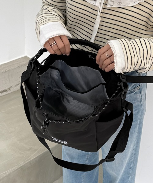 FREDRIK PACKERS(フレドリックパッカーズ)の「【FREDRIK PACKERS】WAVE SHOULDER ウェイブショルダー/2WAYショルダー(ショルダーバッグ・レディース・ブラック/チャコールグレー/パープル・FREE)」の17枚目の写真