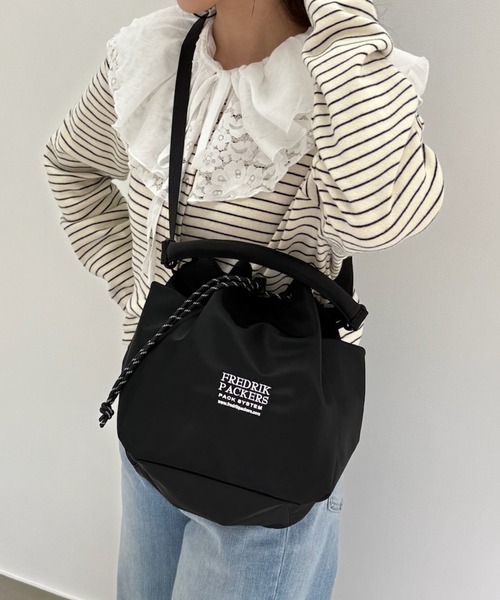 FREDRIK PACKERS(フレドリックパッカーズ)の「【FREDRIK PACKERS】WAVE SHOULDER ウェイブショルダー/2WAYショルダー(ショルダーバッグ・レディース・ブラック/チャコールグレー/パープル・FREE)」の20枚目の写真
