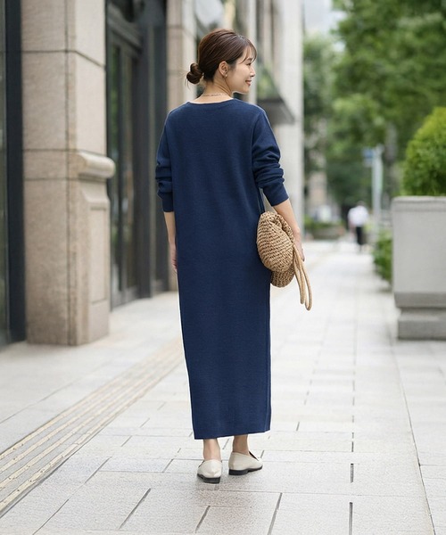 STYLE DELI(スタイルデリ)の「サーマル編みVネックワンピース(ワンピース・レディース・ライム/ネイビー/グレイッシュベージュ・FREE)」の5枚目の写真