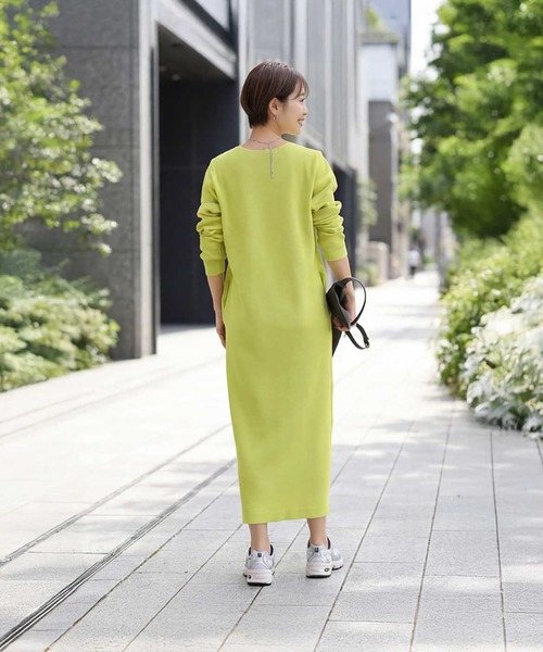 STYLE DELI(スタイルデリ)の「サーマル編みVネックワンピース(ワンピース・レディース・ライム/ネイビー/グレイッシュベージュ・FREE)」の9枚目の写真