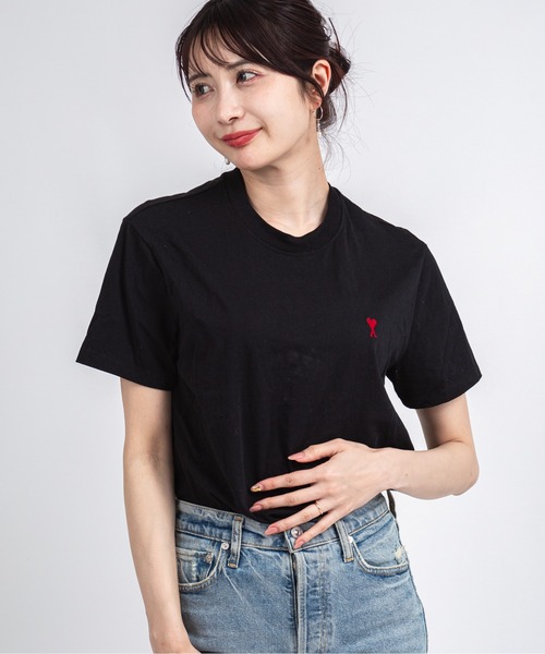 AMI Alexandre Mattiussi(アミアレクサンドルマテュッシ)の「【Ami Paris】オーガニックコットンTシャツ ユニセックス 半袖Tシャツ(Tシャツ/カットソー・レディース・ホワイト/ブラック・S/M/L/XL/XS/XXS)」の22枚目の写真