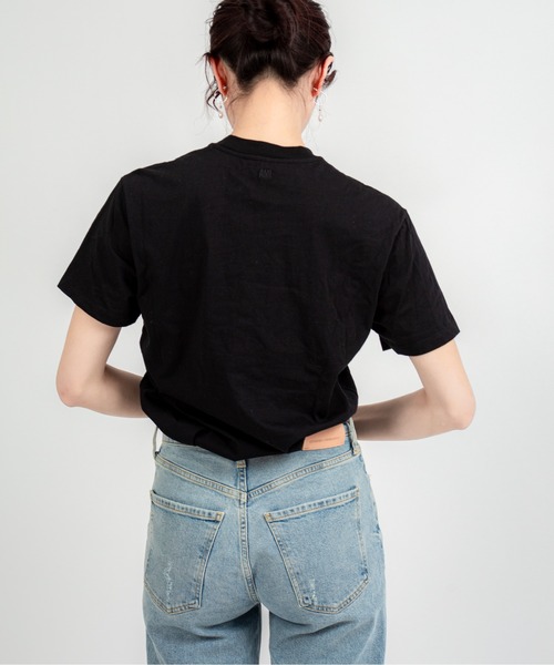 AMI Alexandre Mattiussi(アミアレクサンドルマテュッシ)の「【Ami Paris】オーガニックコットンTシャツ ユニセックス 半袖Tシャツ(Tシャツ/カットソー・レディース・ホワイト/ブラック・S/M/L/XL/XS/XXS)」の6枚目の写真