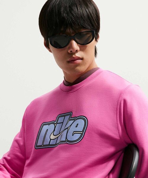 NIKE（ナイキ）の「ナイキ スポーツウェア クラブ メンズ フレンチ テリー クルーネック スウェットシャツ / Nike Sportswear Club Men's French Terry Crew-Neck Sweatshirt IF0698-684 Pinksicle（スウェット・メンズ・ピンク・2XL/XL/L/M/S）」の3枚目の写真