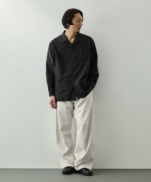 KHOKI(コッキ)の「【KHOKI/コッキ】3D Cutting Sweat Pants(スウェットパンツ・メンズ・ブラック/オフホワイト・1/2)」の13枚目の写真