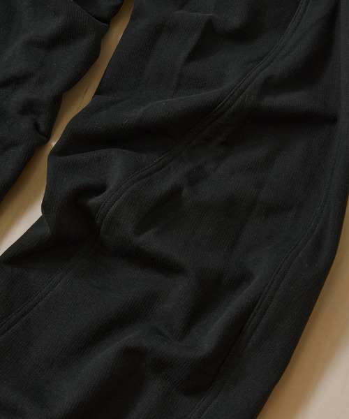 KHOKI(コッキ)の「【KHOKI/コッキ】3D Cutting Sweat Pants(スウェットパンツ・メンズ・ブラック/オフホワイト・1/2)」の17枚目の写真