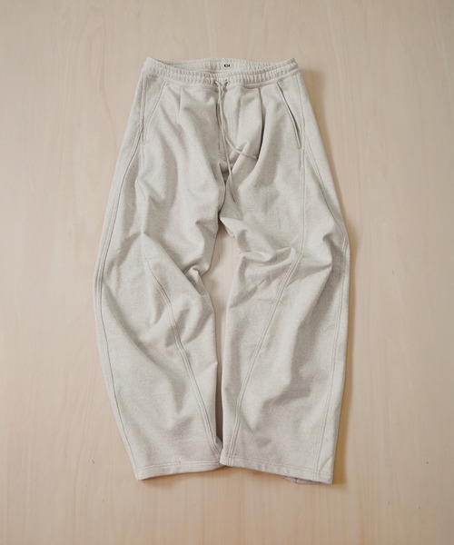KHOKI(コッキ)の「【KHOKI/コッキ】3D Cutting Sweat Pants(スウェットパンツ・メンズ・ブラック/オフホワイト・1/2)」の18枚目の写真