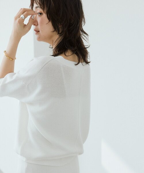 RIVE DROITE(リヴドロワ)の「【セットアップ可能】ギマコットン片畦Vネックニット(ニット/セーター・レディース・イエロー/ブラック/オフホワイト/モカ・FREE)」の6枚目の写真