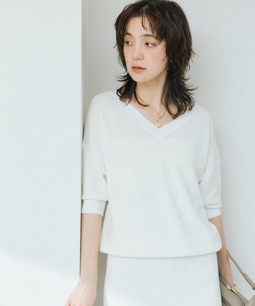 RIVE DROITE(リヴドロワ)の「【セットアップ可能】ギマコットン片畦Vネックニット(ニット/セーター・レディース・イエロー/ブラック/オフホワイト/モカ・FREE)」の9枚目の写真