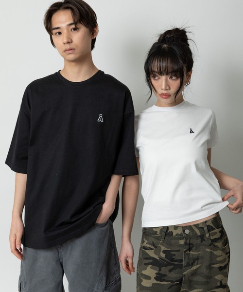 ALAND（エーランド）の「【UNISEX】ALAND／AロゴワッペンTシャツ（Tシャツ/カットソー・レディース・ブラック/ネイビー/グレー/ホワイト/ライトブルー/ピンク・LARGE/SMALL/MEDIUM）」の14枚目の写真