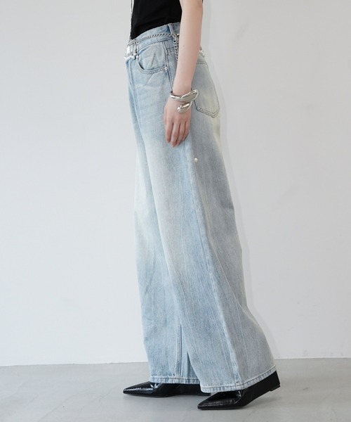 chuclla(チュクラ)の「オフセットウエストバギーデニム chw26s189(デニムパンツ・レディース・ライトブルー・S/M/L)」の4枚目の写真