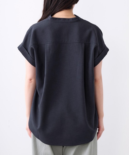 MICA&DEAL（マイカ＆ディール）の「タックショルダーブラウス（シャツ/ブラウス・レディース・ネイビー/ライトベージュ/ブルー/ブラウン・FREE）」の12枚目の写真